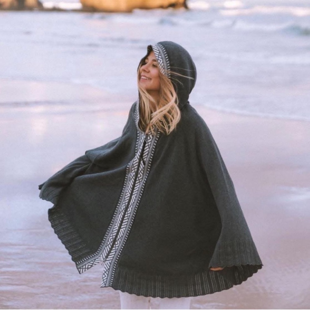 NWT Rare Odd Molly Shepherd Poncho 100% cotton Boho Nordic Knit  One Size